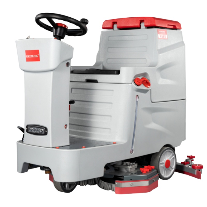 洛阳坦洁驾驶式洗地机X660